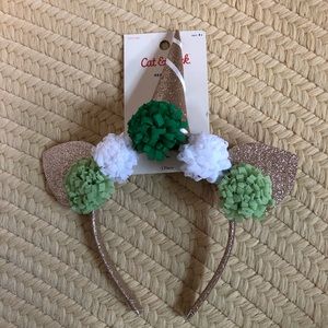 Little girl unicorn headband.